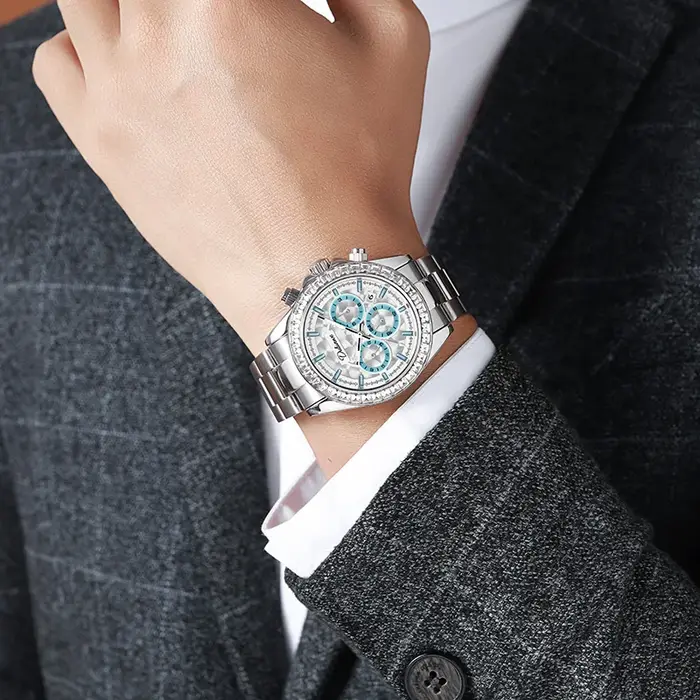 Montre de luxe en diamant pour homme