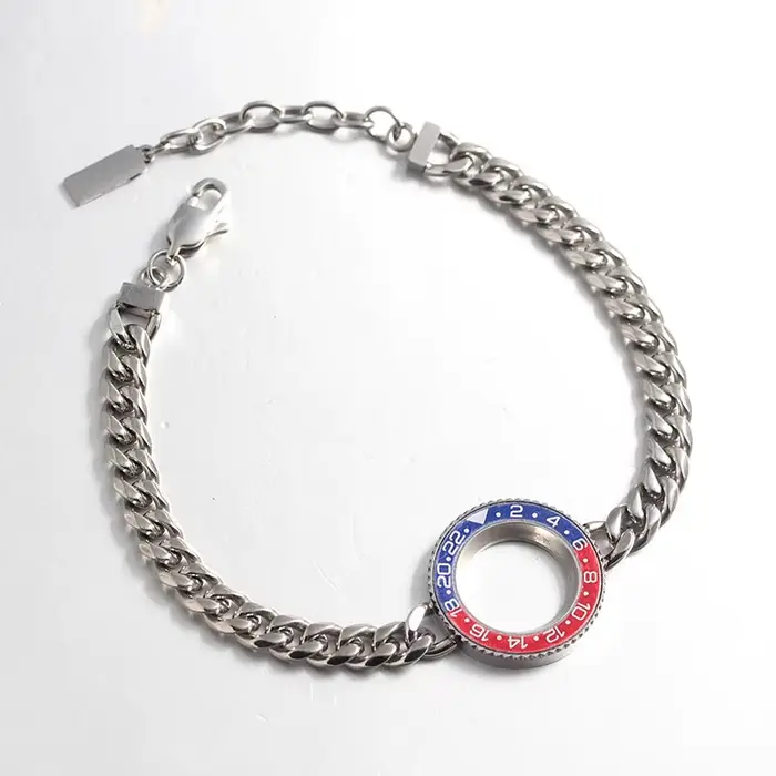 Montres avec tachymètre, lunette GMT et bracelet chaîne Cuba
