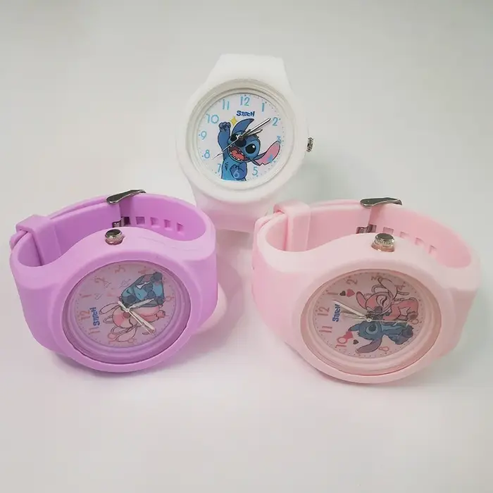 Nouveau point enfants montres pour filles bracelet en Silicone rond Quartz
