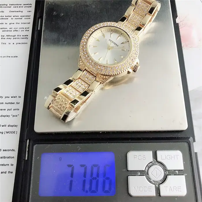 Montre Genève avec biscuits pour femme