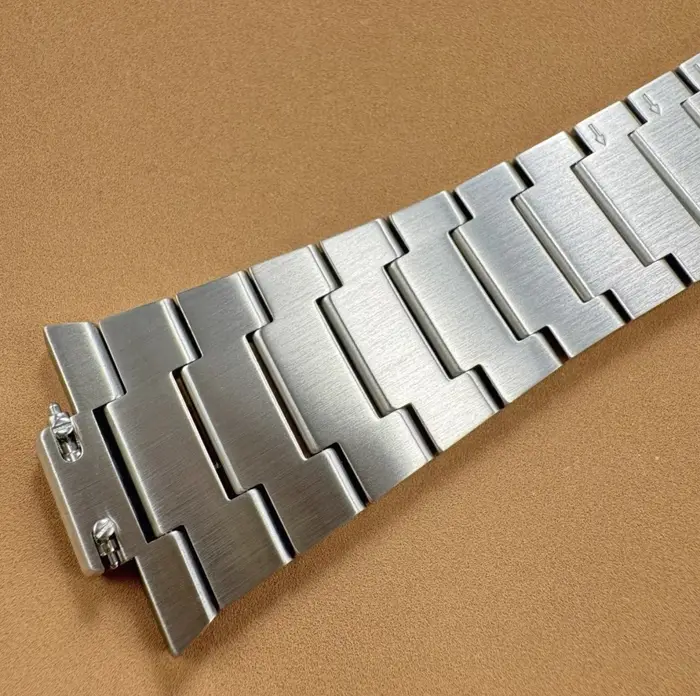 Bracelet en acier inoxydable massif