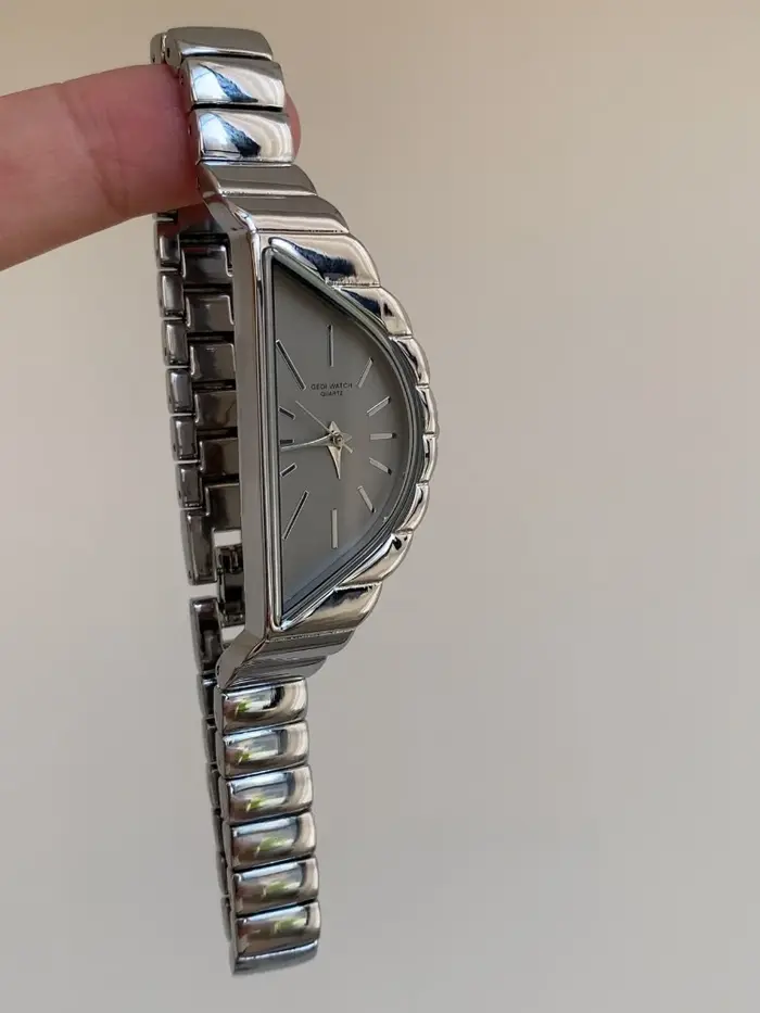 Montre à Quartz semi-circulaire Vintage en argent pour femmes