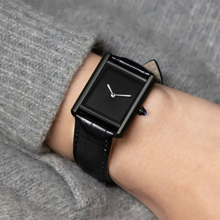 Nouvelle montre carrée classique pour hommes femmes conception Simple à deux mains bracelet en cuir