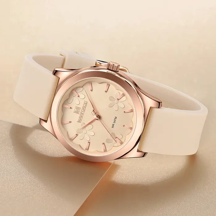 NAVIFORCE femmes montres mode décontracté dames montre à Quartz étanche lumineux Simple en cuir luxe