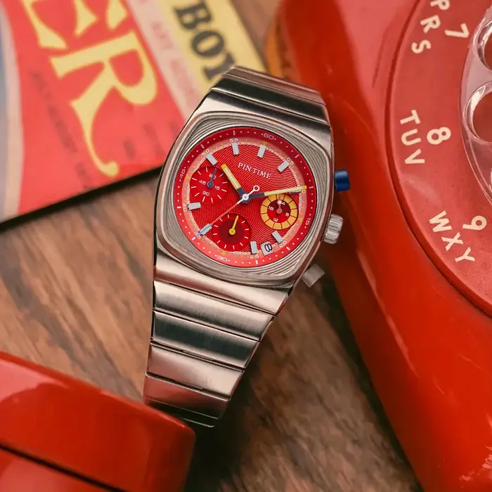 Montre carrée pour hommes