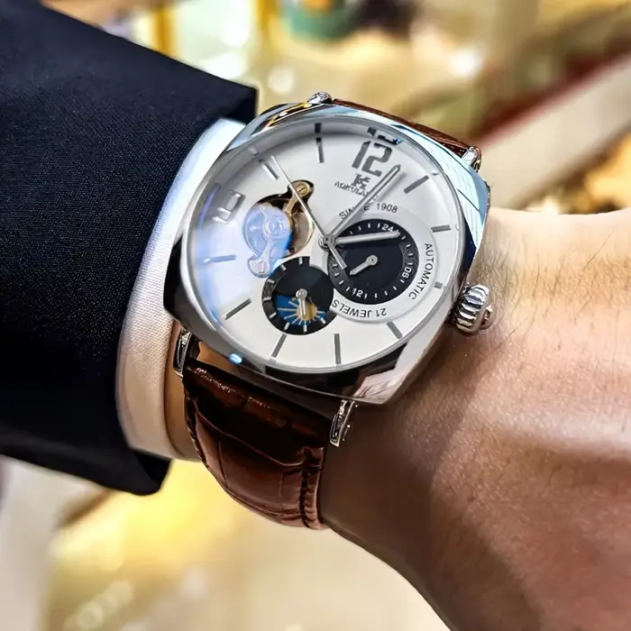Montre mécanique pour homme rétro |   Élégant, cadran squelette, design ajouré, boîtier en alliage, 