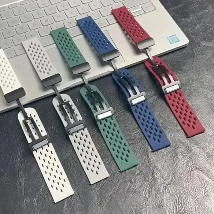 Silicone Bracelet Correa For Realme Watch 5 Magnetic D Buckle 22mm Watchband