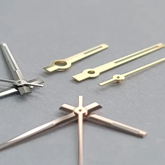 Aiguilles de montre modifiées