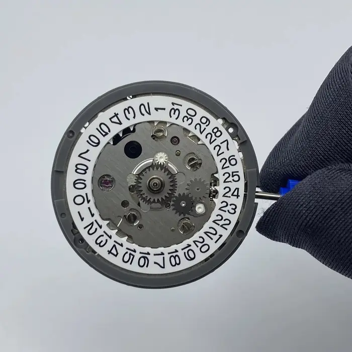 Mouvement automatique japonais TMI NH34 GMT 21600bph