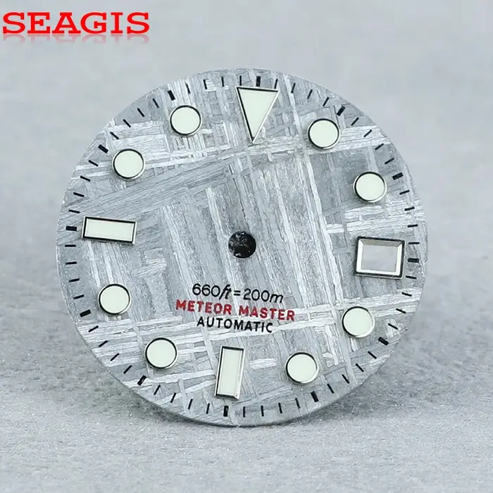Cadran de montre SEAGIS en météorite naturelle 28,5 mm, mouvement NH35, luminescence bleu-vert inten