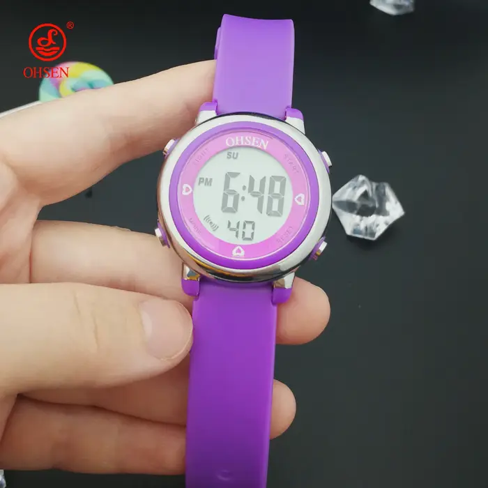 Montres numériques pour femmes, montre de sport imperméable à l'eau de couleur violette, montre électronique pour filles, montre pour femmes, 7 couleurs, réveils