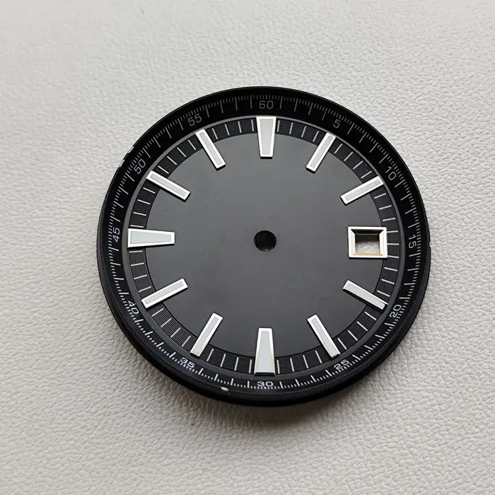 Cadran de 33 mm associé au mouvement 8215, C3, cadran noir, blanc et bleu lumineux, accessoires et p