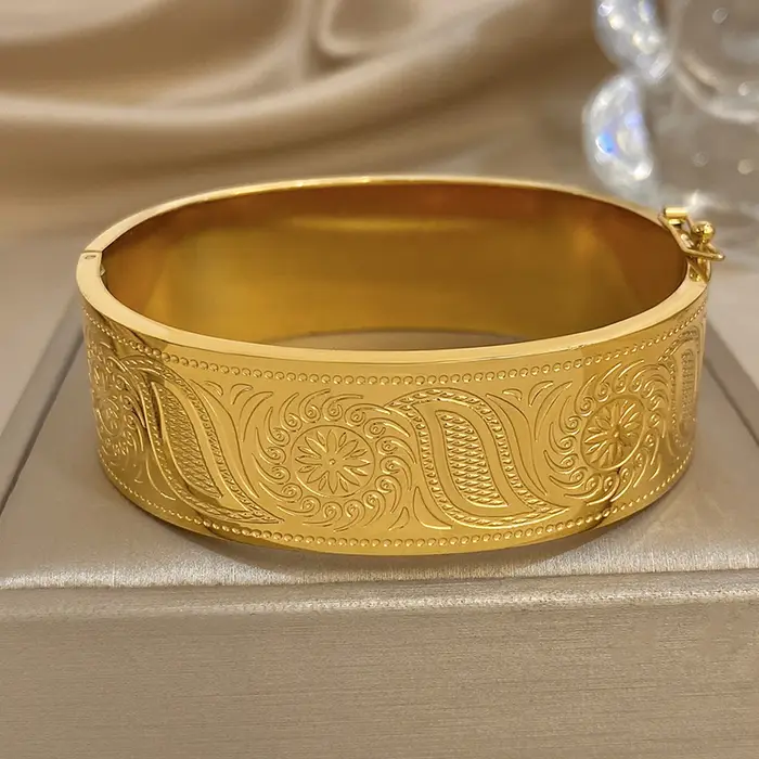 Bracelets épais en acier inoxydable pour femmes et hommes