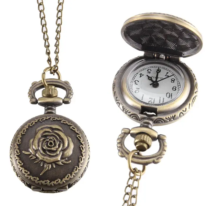 Montre à quartz Steampunk de poche vintage pour hommes
