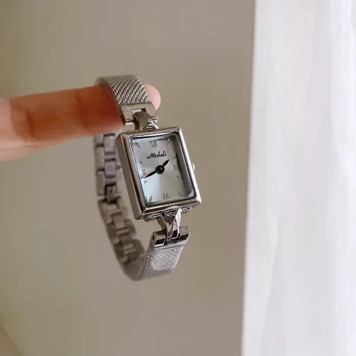 Ice Blue Premium Sense carré bracelet en acier montre femmes lieu de travail filles dames montres