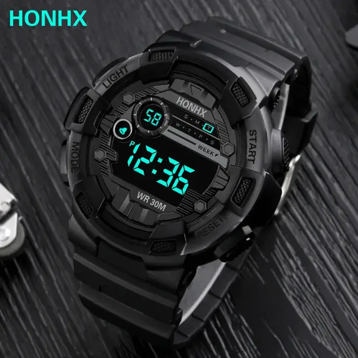 Montre de sport numérique étanche pour homme