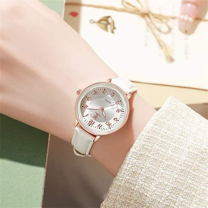 Montre femme Simple Chiffre Arabe