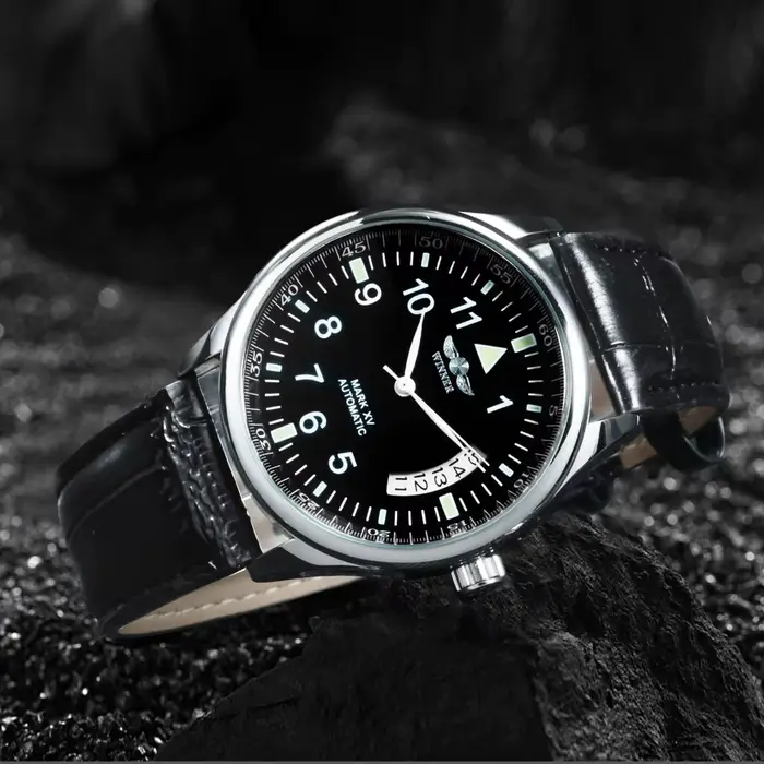 Montre automatique WINNER pour homme, fenêtre de calendrier, cadran noir tendance, bracelet en cuir