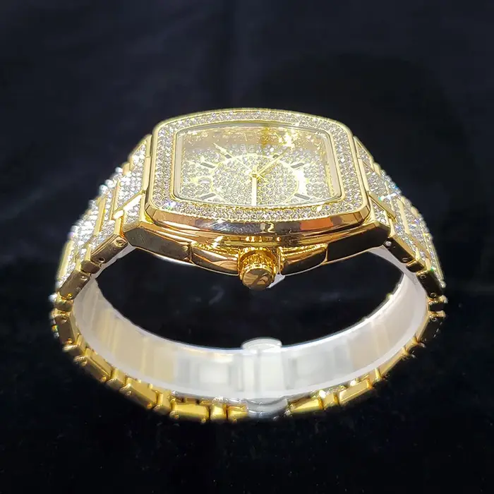 Montre en diamant de luxe pour hommes