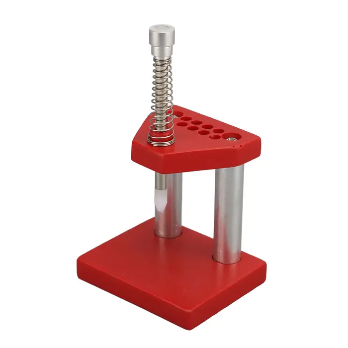 Outil de pressage de montre avec embouts fixes