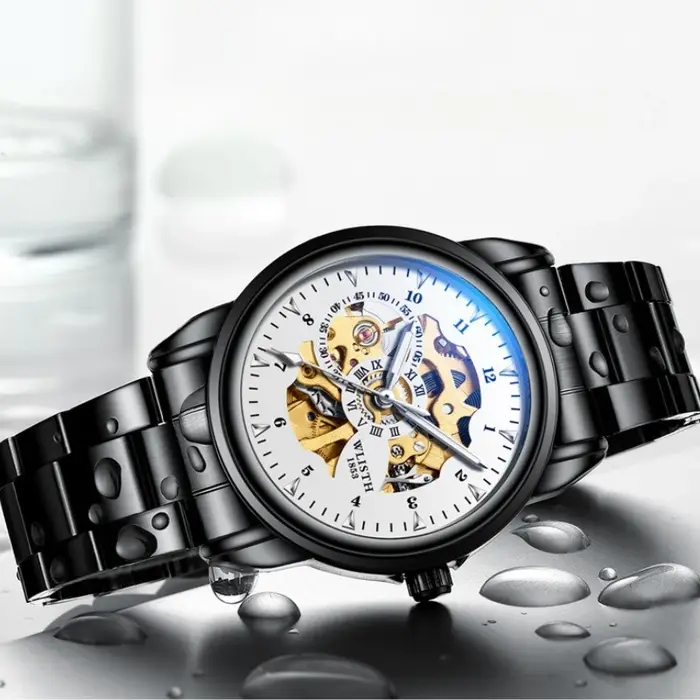 Montre pour homme au design original