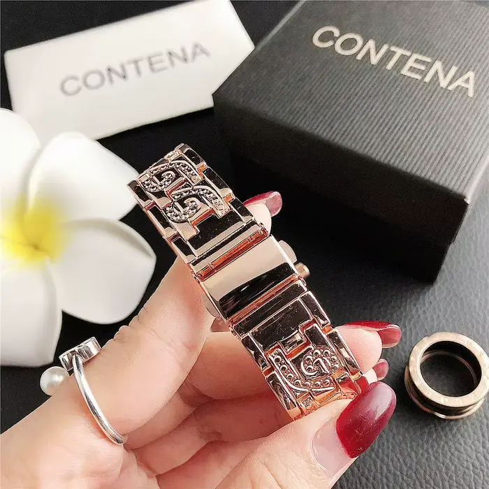 Montre Femme 2026 Nouvelle Collection Montres de Luxe pour Dames Marque Prestigieuse Acier Inoxydable Affichage