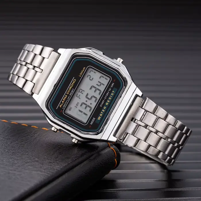 Montres numériques LED en acier inoxydable pour hommes montre électronique de luxe en or argent