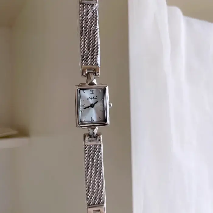 Ice Blue Premium Sense carré bracelet en acier montre femmes lieu de travail filles dames montres