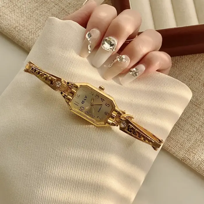 Femmes montres Top marque de luxe montres dames mode or Bracelet montre femme élégante horloge femme