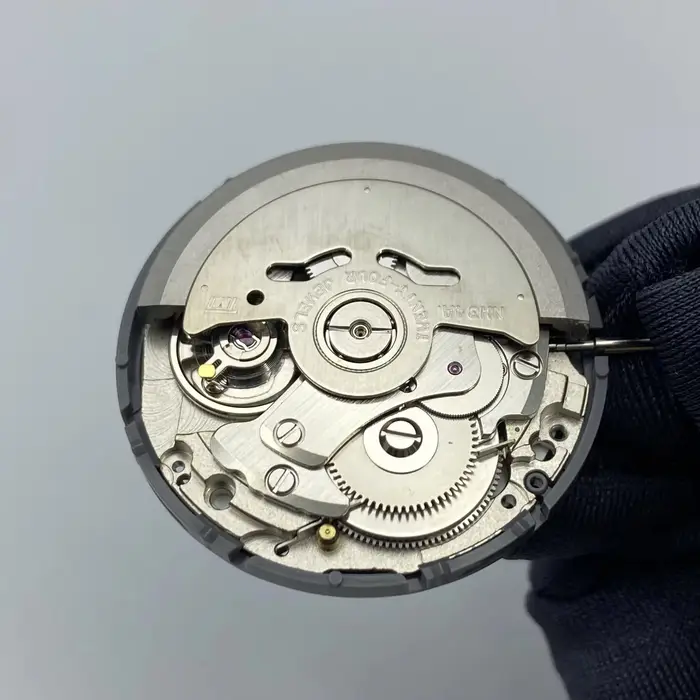 Mouvement automatique japonais TMI NH34 GMT 21600bph