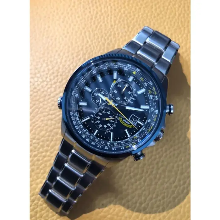 Montre chronographe atomique élégante pour homme | Design sportif de luxe