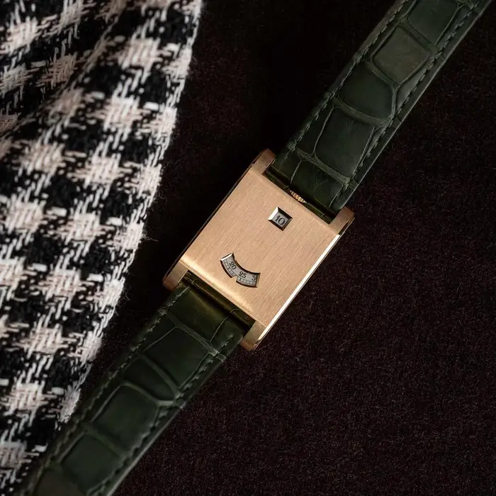 Montre carrée à quartz avec mouvement japonais