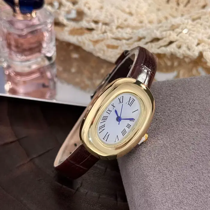 Montre à bracelet ovale, montre à quartz élégante et compacte, mode décontractée
