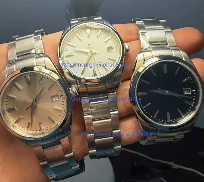La montre est dotée du modèle SBGX263 Champagne, du modèle SBGX259 avec cadran blanc, du modèle SBGX