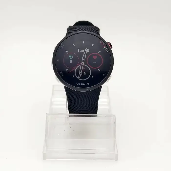 Montre GPS multifonctionnelle Garmin Forerunner 45S pour la course en plein air et l'entraînement