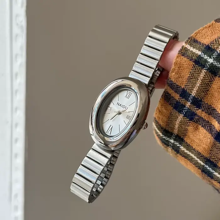 Offre spéciale femmes montre réglable bracelet en acier inoxydable montre à Quartz mode luxe dames f