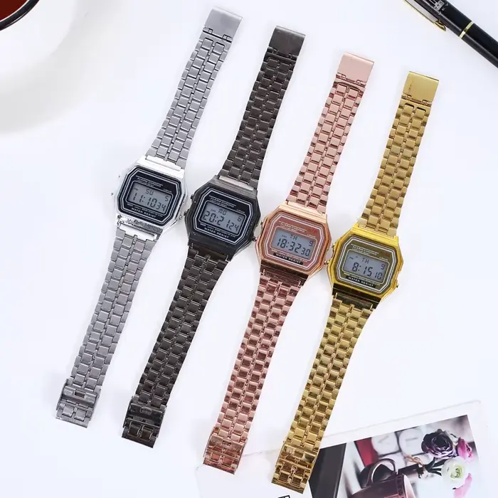 Femmes hommes unisexe montre or argent noir Vintage LED numérique sport militaire montres électronique