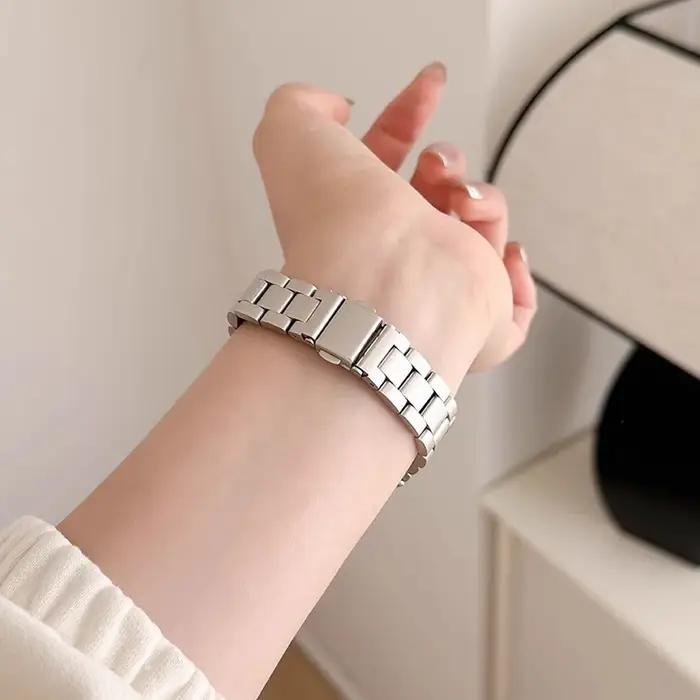 Bracelet en acier inoxydable pour Samsung Galaxy Watch8 40mm 44mm 8 bandes classiques