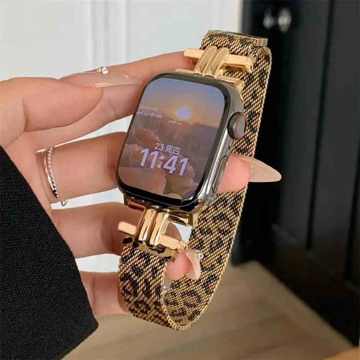 Bracelet femme imprimé léopard pour iWatch 38 42 41mm pour Bracelet de montre Apple série 8 Ultra SE 7 6 5 40 44 45mm Bracelet en acier inoxydable