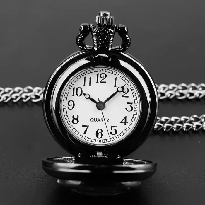 Montre de poche en forme de dôme en verre