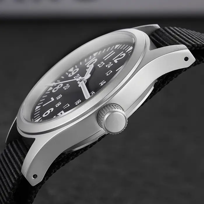 Militado ML05 hommes montre VH31 mouvement à Quartz