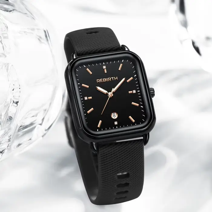 Nouvelle montre à quartz pour femme au design simple