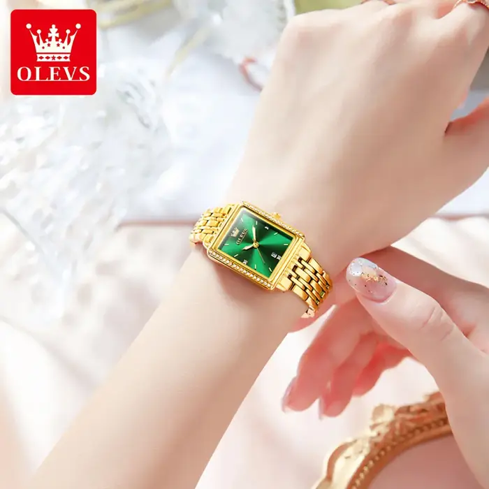 OLEVS femmes montres mode doré vert inoxydable tache acier dames montre étanche Quartz montre-bracelet romantique petite amie cadeau