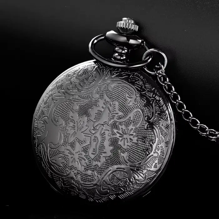 Montres de poche creuses noires pour femmes