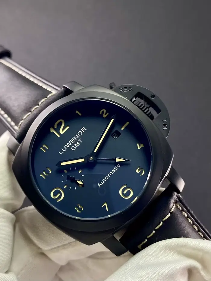Montre sport GMT 44 mm, mouvement Seagull ST257, boîtier en acier céramique noir, étanche 100 m, lum