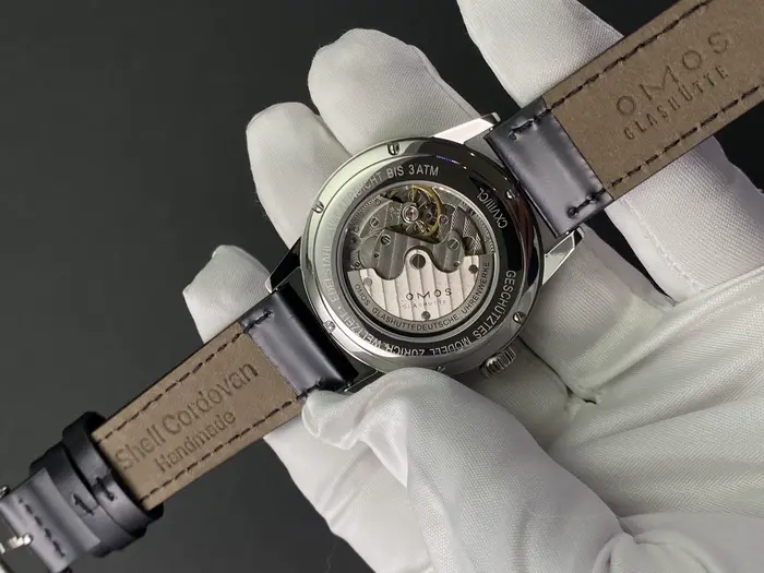 Bauhaus Design heure mondiale Style automatique mécanique montre pour hommes décontracté Gentleman