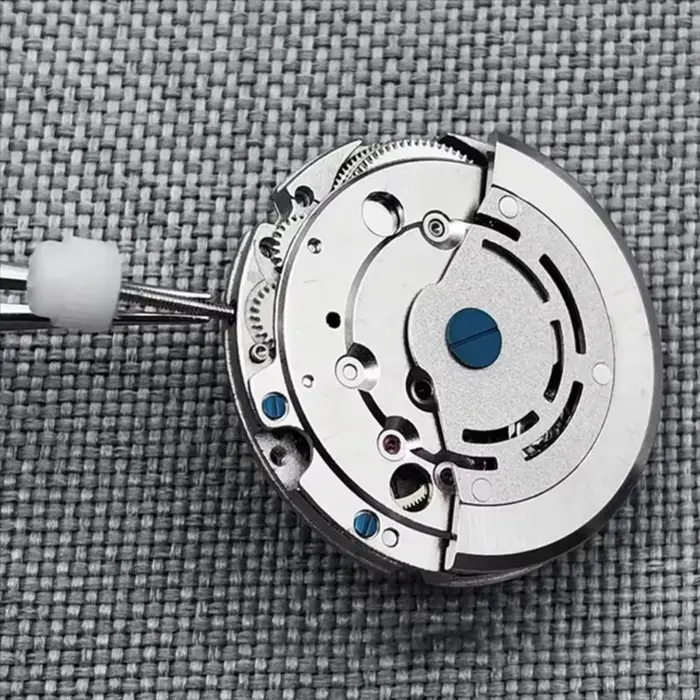 Mouvement de montre blanc 2813