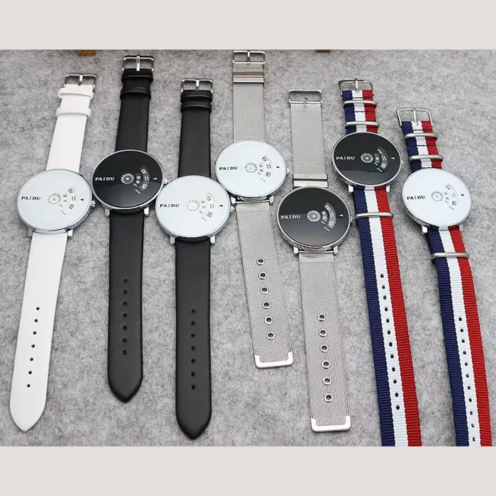 UTHAI CQ208 Nouvelle montre à quartz de style minimaliste