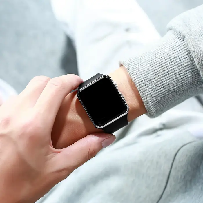 Montre numérique Simple pour hommes femmes mode Sport