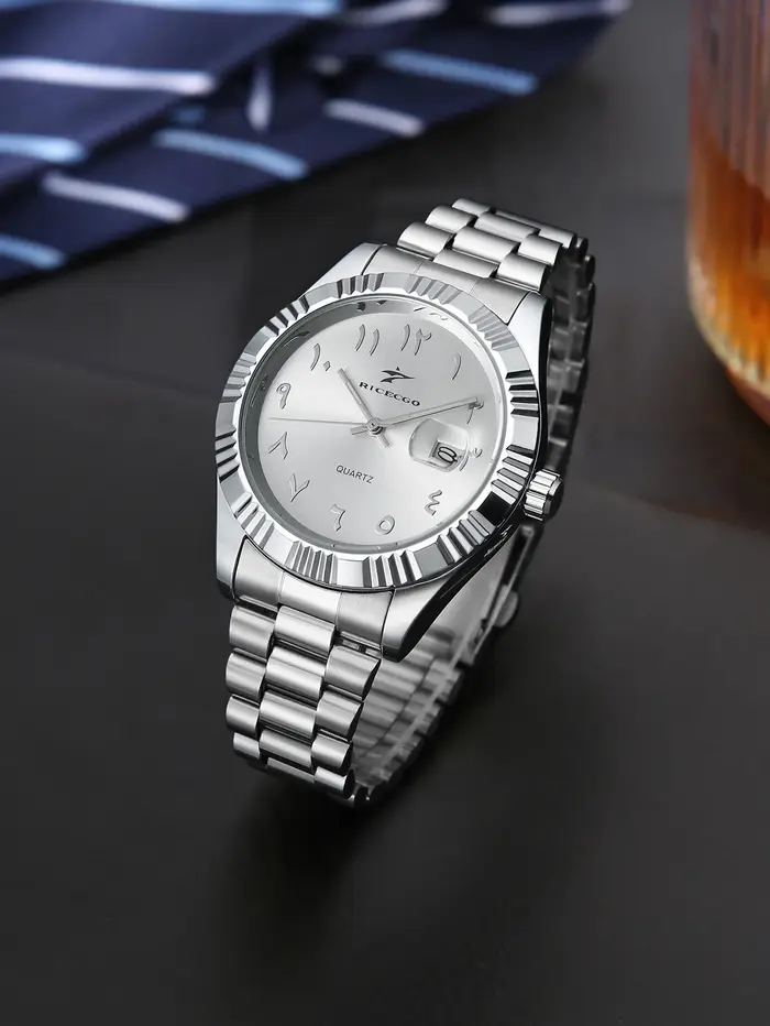 Montre-bracelet pour homme, fabriquée en acier inoxydable durable, avec un boîtier en alliage argenté et un design classique à chiffres arabes, un montre-bracelet durable et élégant.